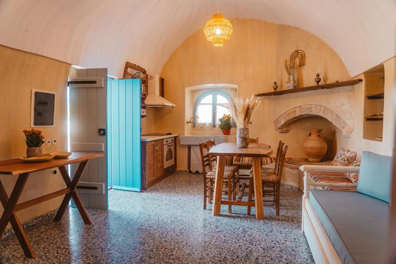 Kythera Secrets Suites Viaradika Buitenkant foto