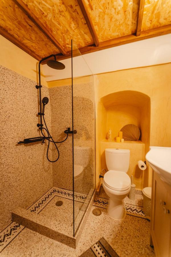 Kythera Secrets Suites Viaradika Buitenkant foto
