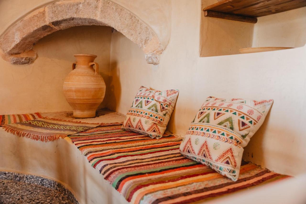 Kythera Secrets Suites Viaradika Buitenkant foto